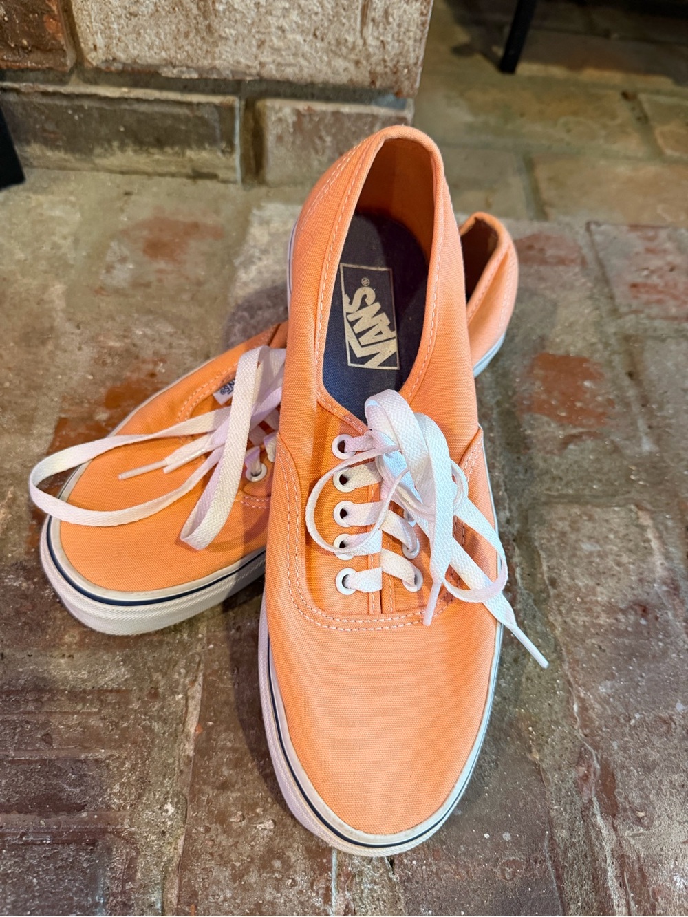 Vans Low-Top Canvas Sneakers in Coral Orange with White Accents. Size M7.5/W9.